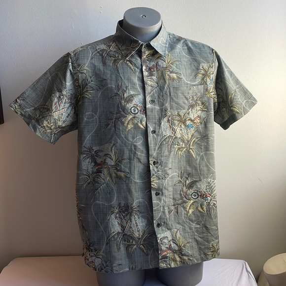 Large Hawaiian Style Button Down Shirt with Motorcycles Size Large - Picture 2 of 6